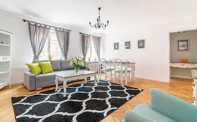 Warsaw Old Town Senatorska 7 by Noclegi Renters